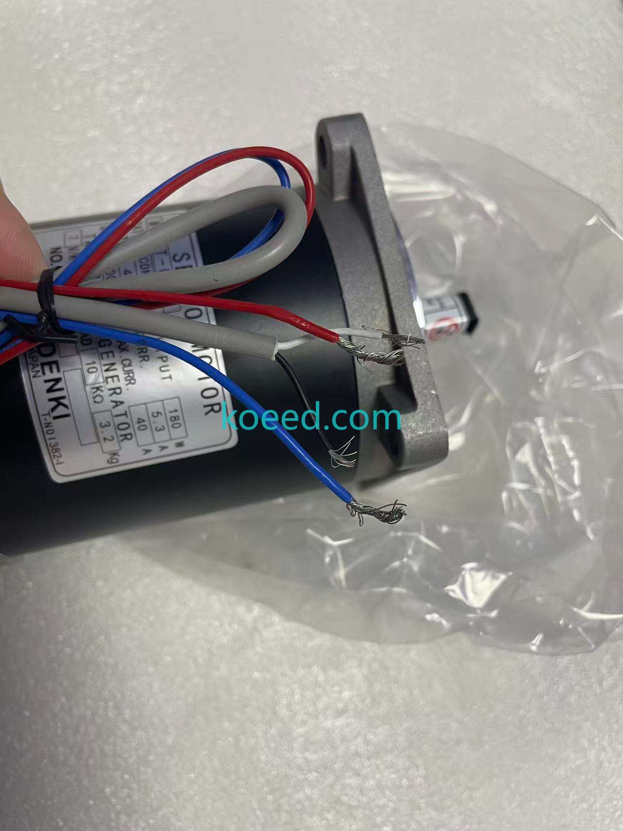 M818T-031 - Product View