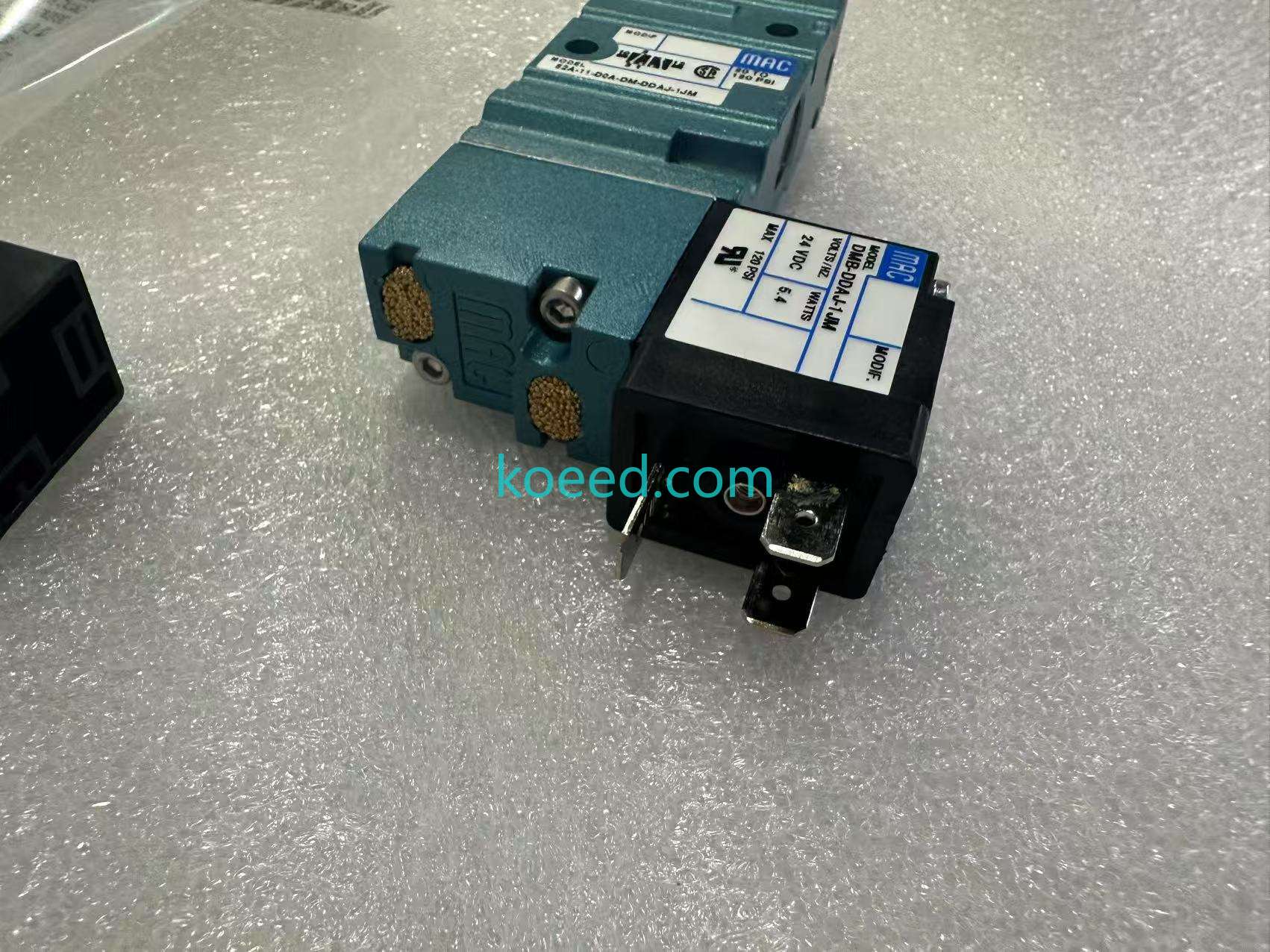 MAC 52A-11-D0A-DM-DDAJ-1JM_1