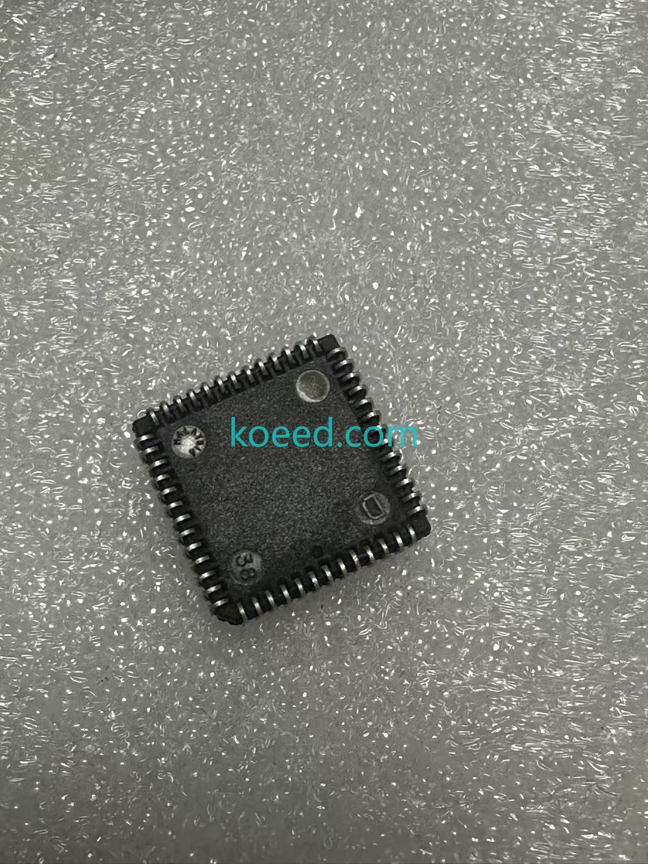 MC68HC711E9CFN2 - Koeed Fashion View