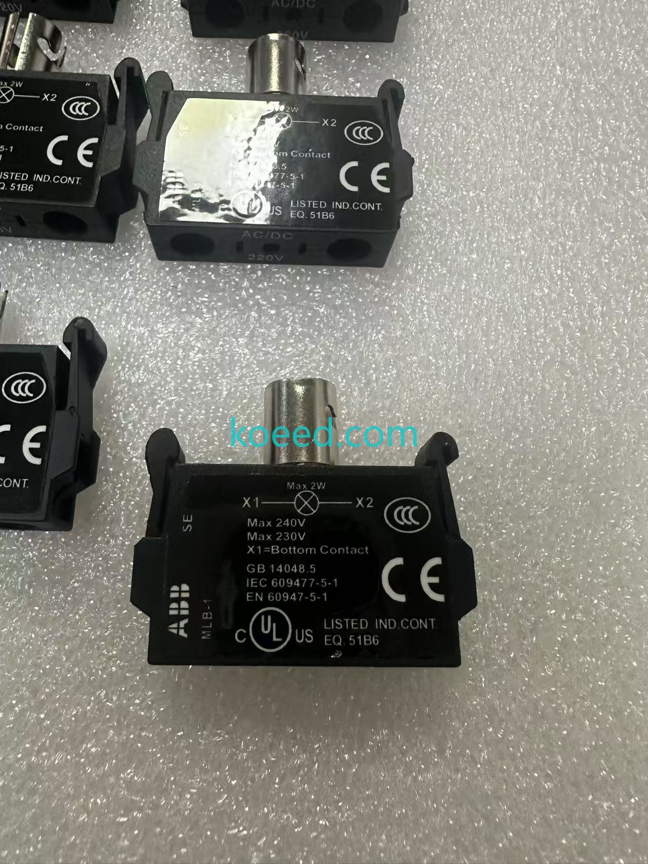 SMC ZSE30AF-C6L-N-MLB Pressure Switch - Complete Unit