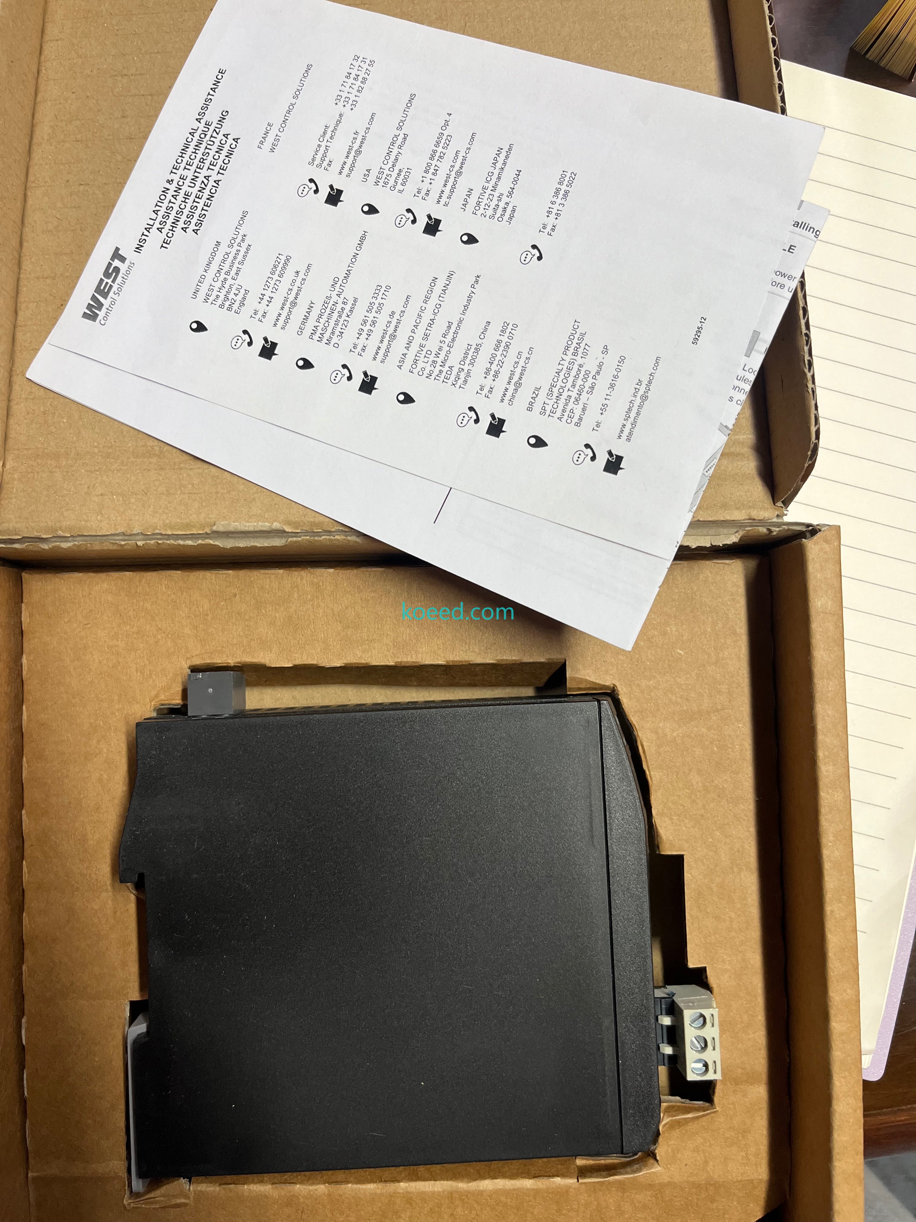 MLC9000+ BM220 S160 - Terminal detail with wiring configuration
