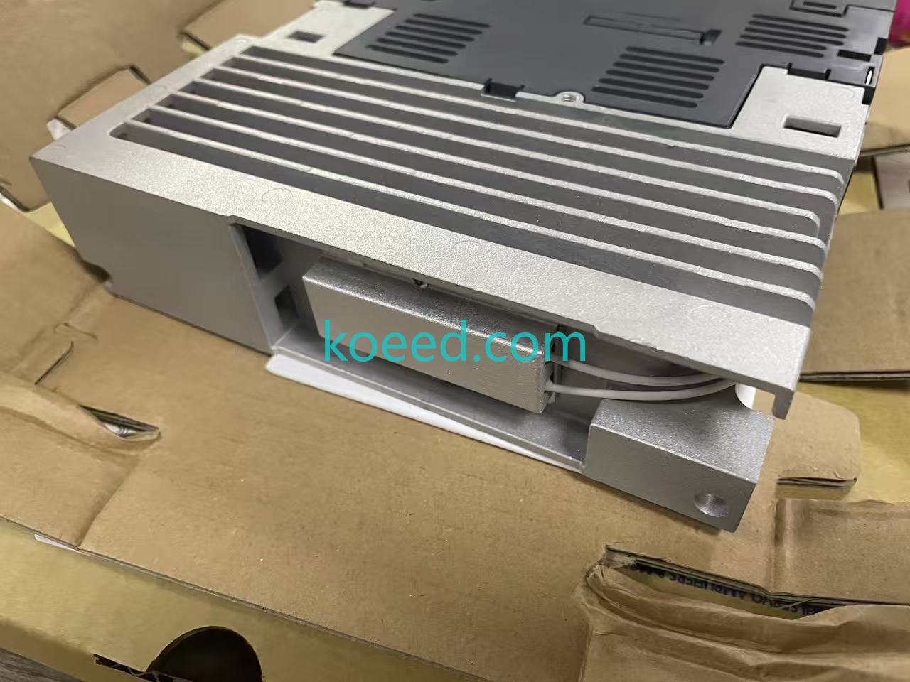 MR-J3-40A - Koeed Fashion View