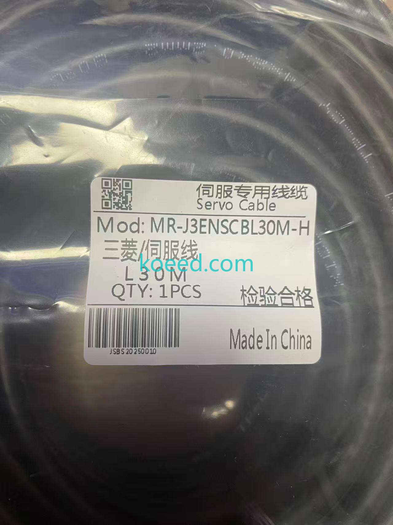 MR-J3ENSCBL30M-H Mitsubishi cable with connector interface
