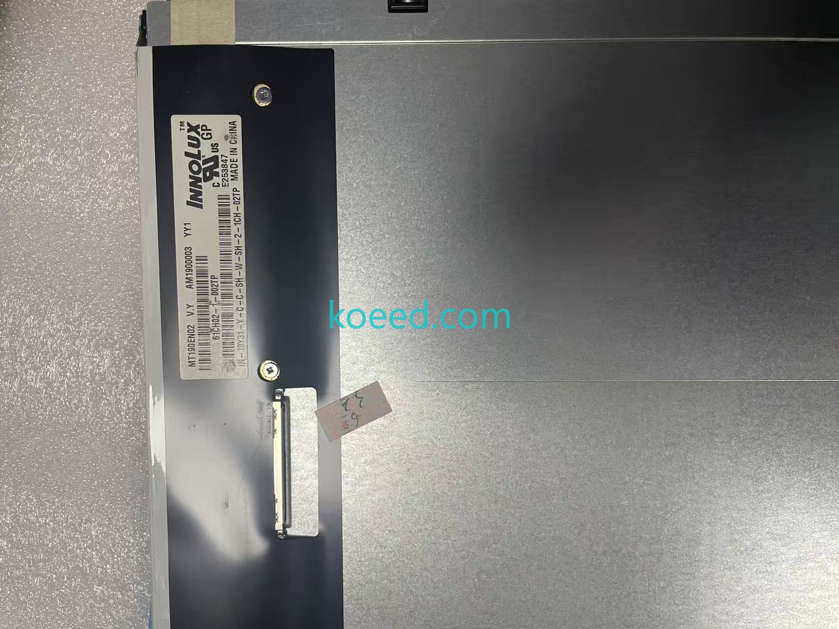 MT190EN02 V.Y flex cable detail