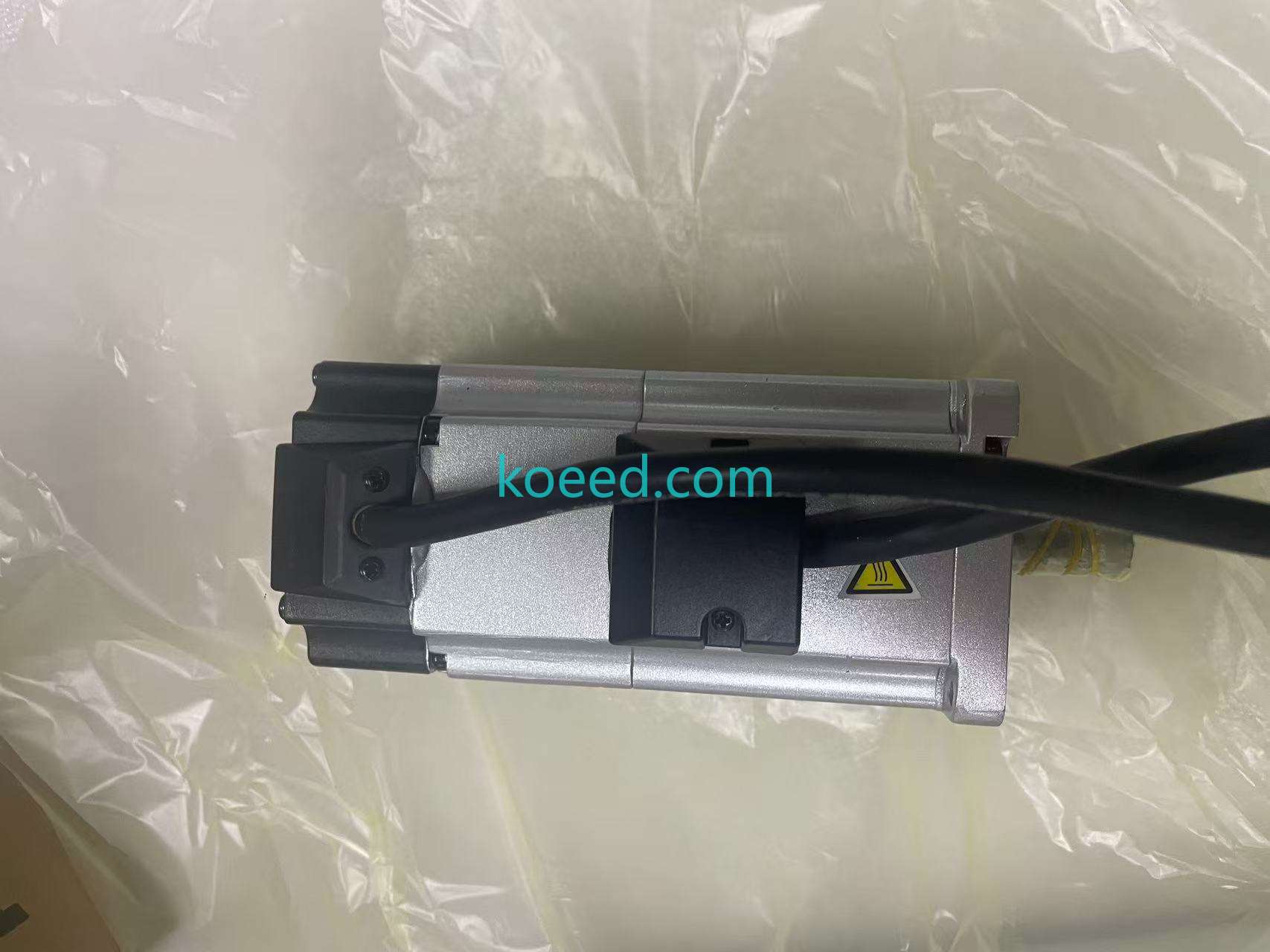 MUMS022A1BOS - Product View