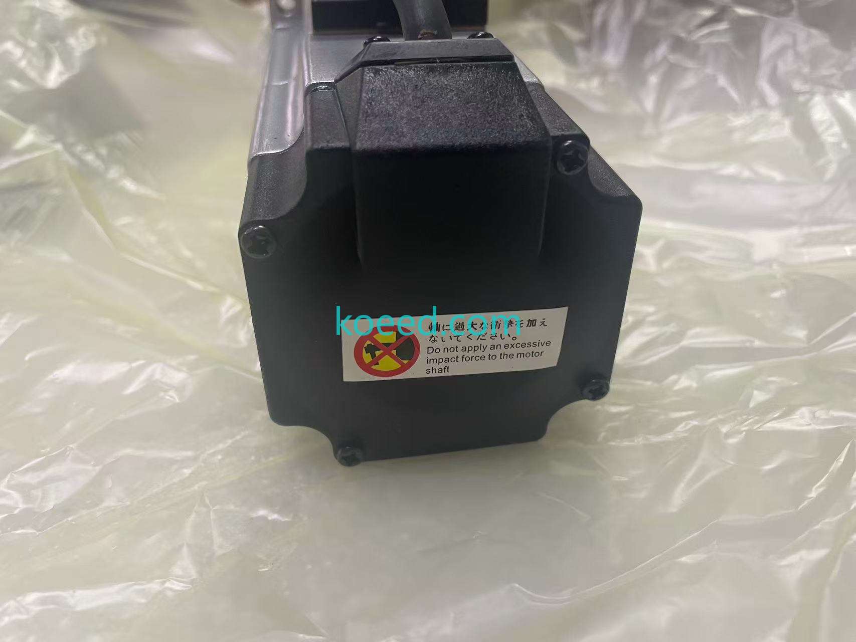 MUMS022A1BOS - Product View