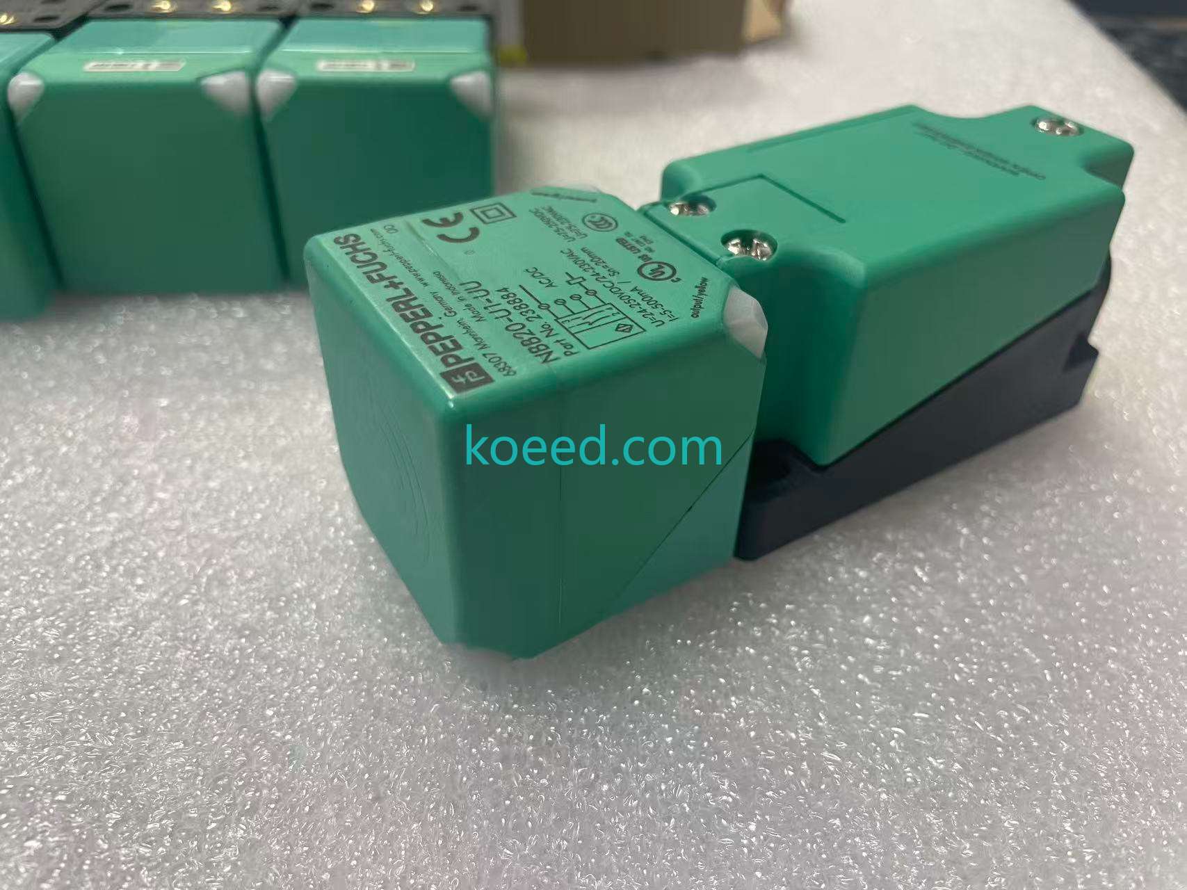 NBB20-U1-UU 238884 — Terminal Compartment