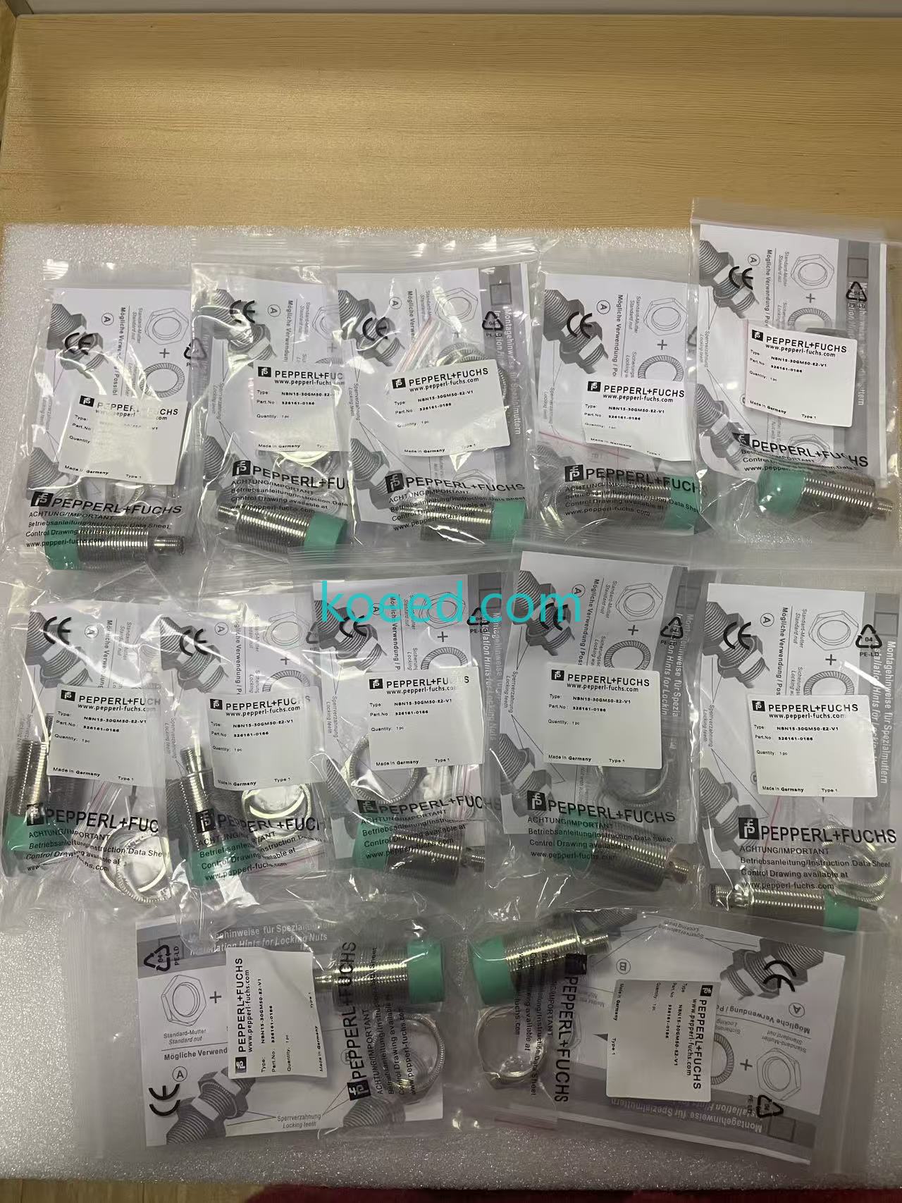 NBN15-30GM50-E2-V1 - Koeed Fashion View