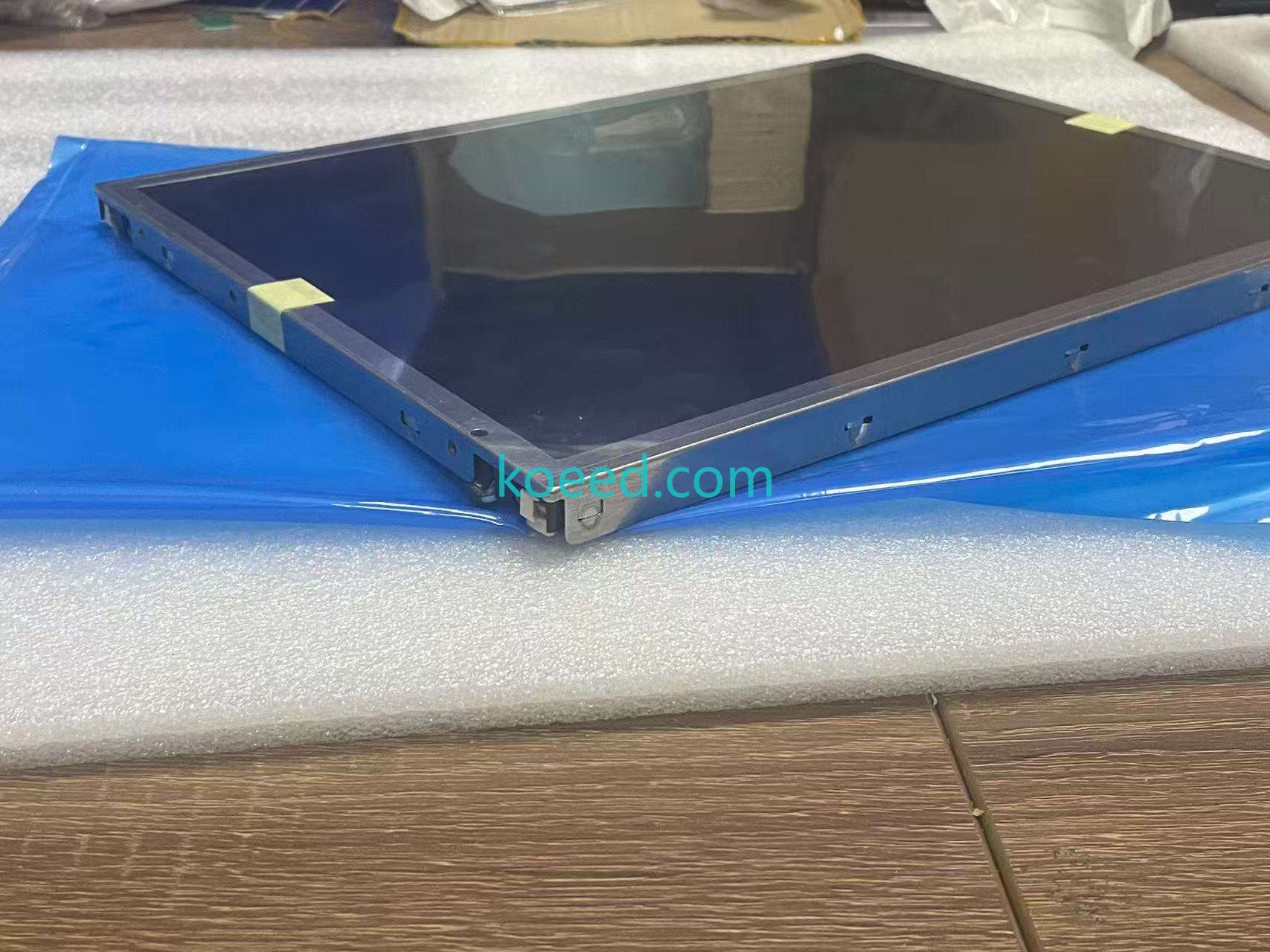 NL10276BC30-17 - Product View