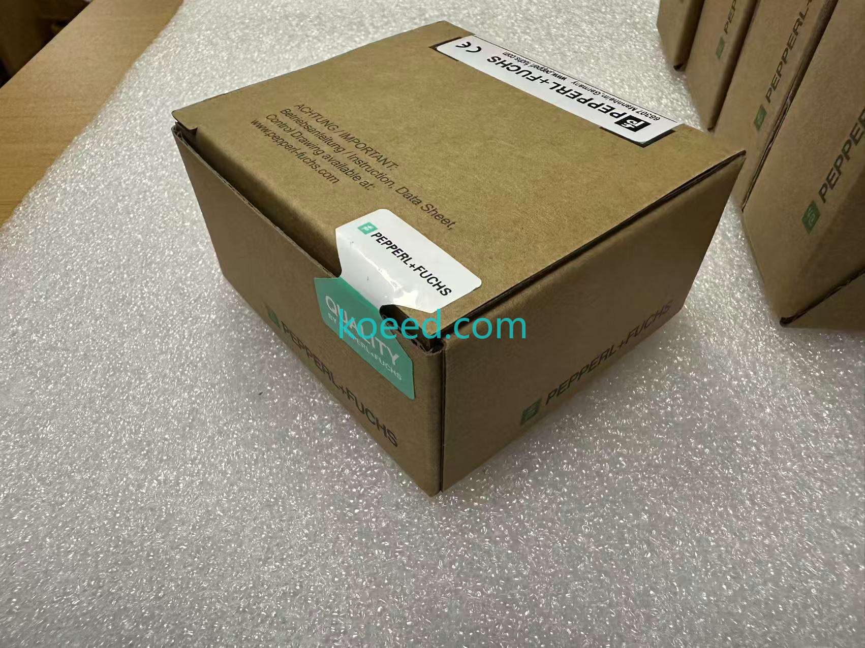 OBE10M-18GM60-RT-SE5-V1 - Product View