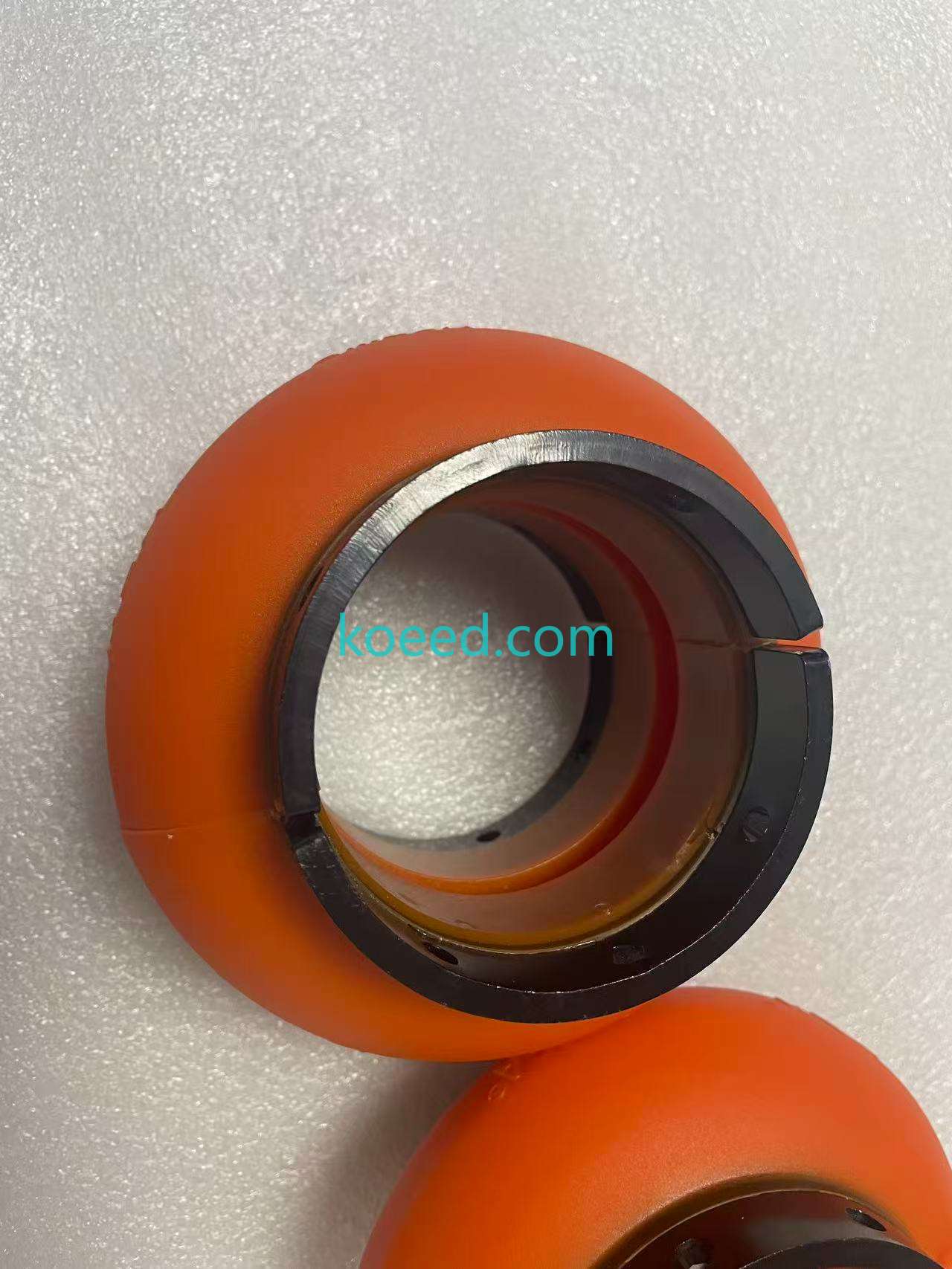 OMEGA E5 coupling — precision hub profile detail