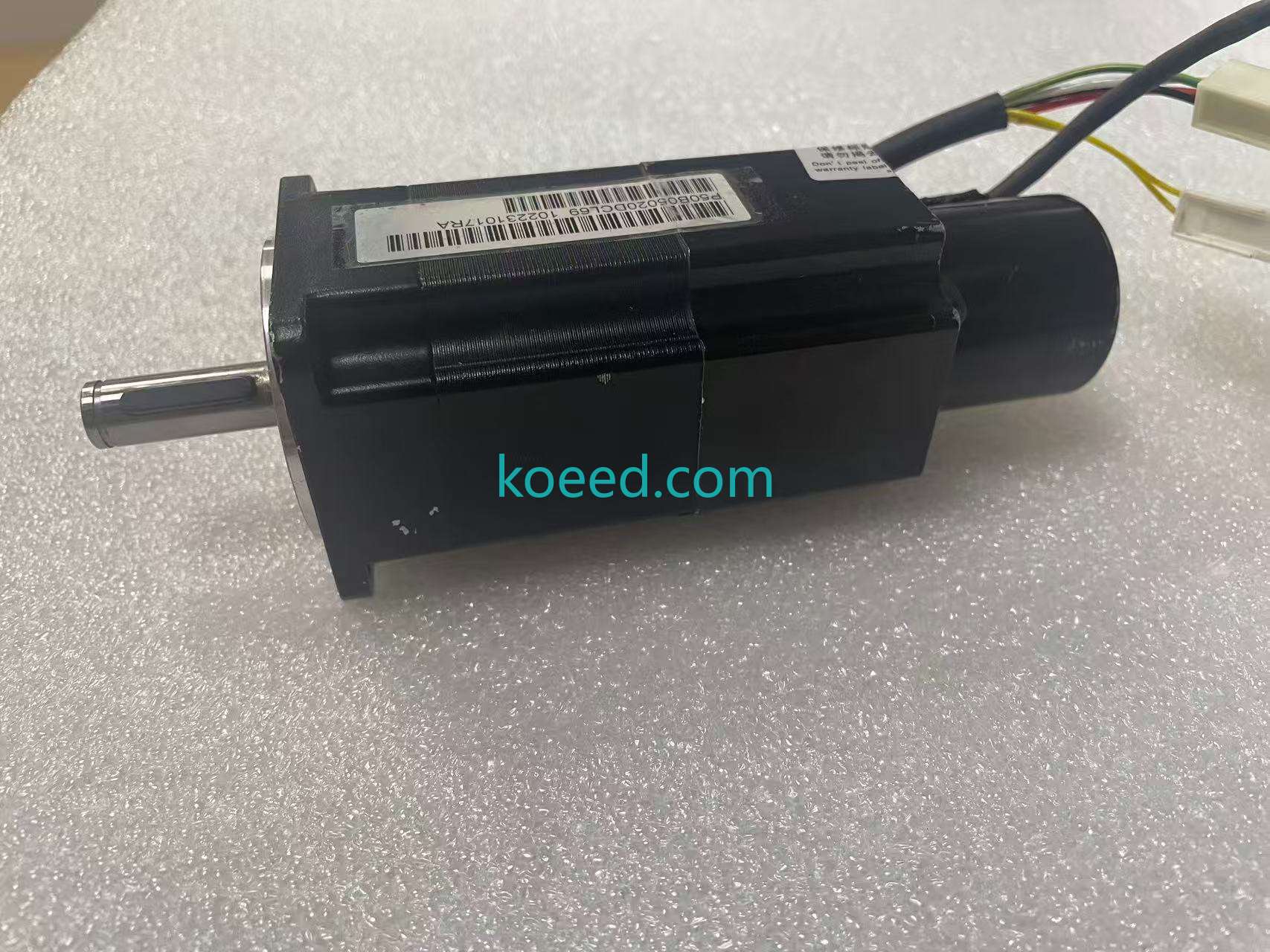 P50B05020DCL69 Servo Motor — Rear Connector Detail