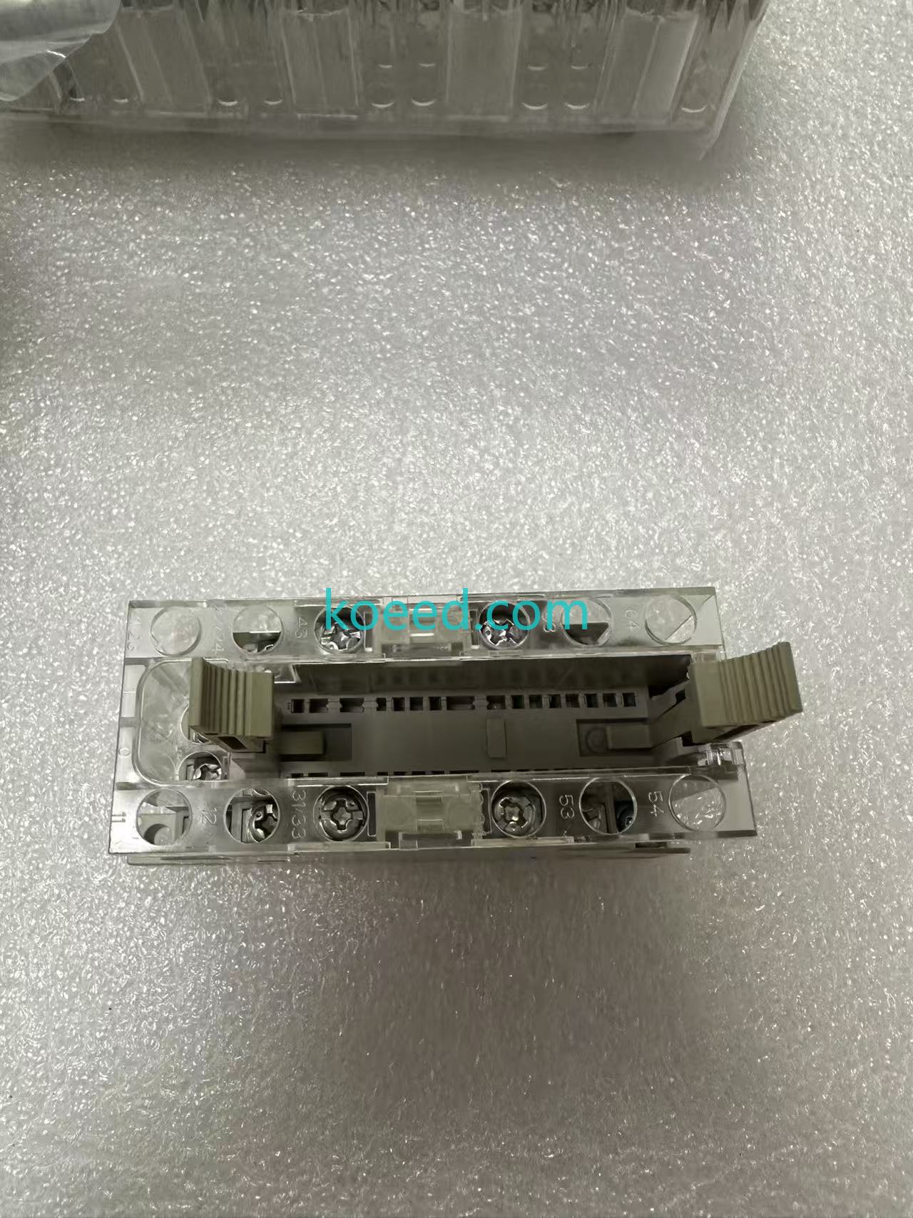 P7SA-14F-ND 24VDC - Bottom Contacts