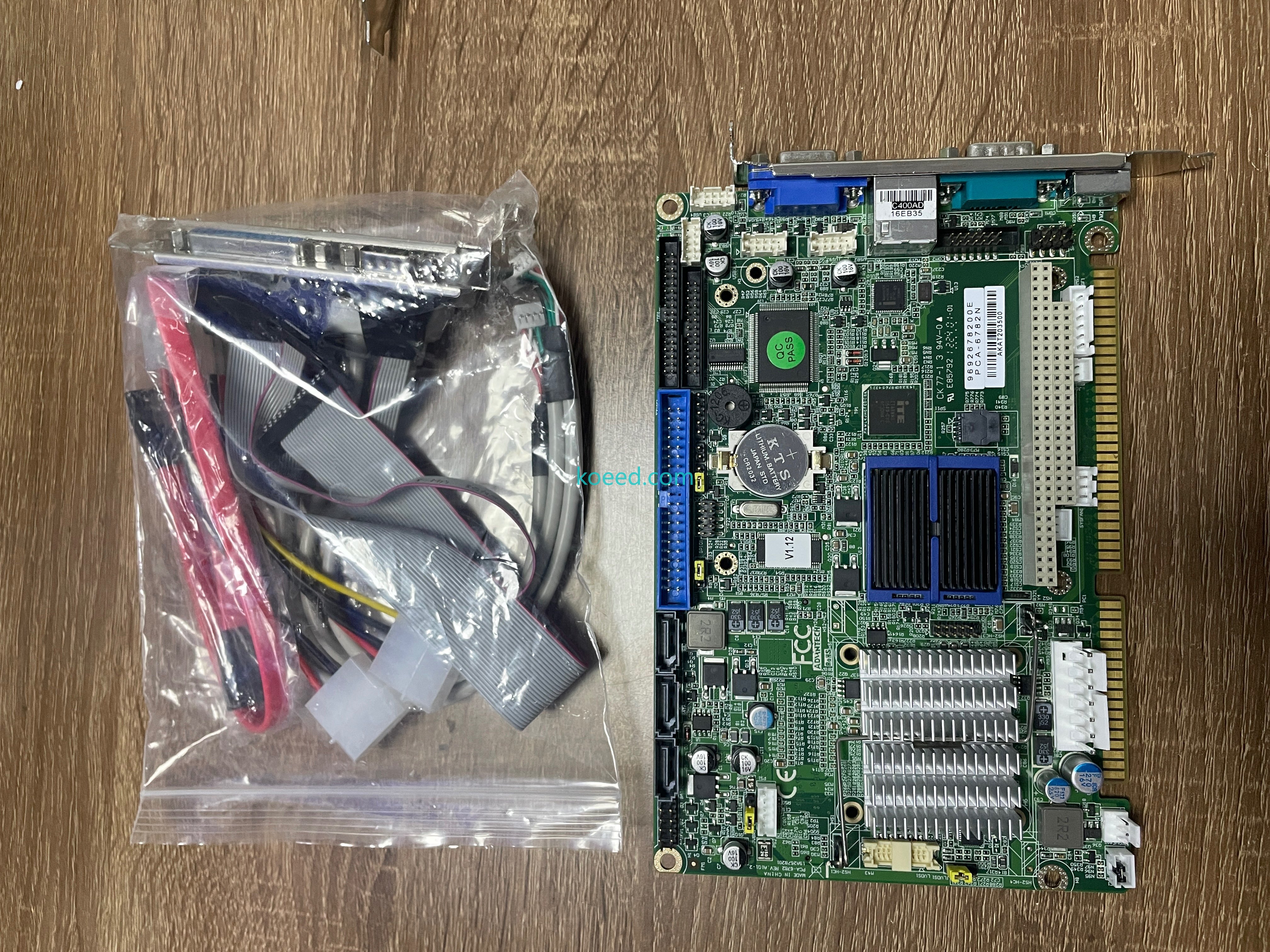 PCA-6782N-S6A1E Heatsink and COM Port Detail