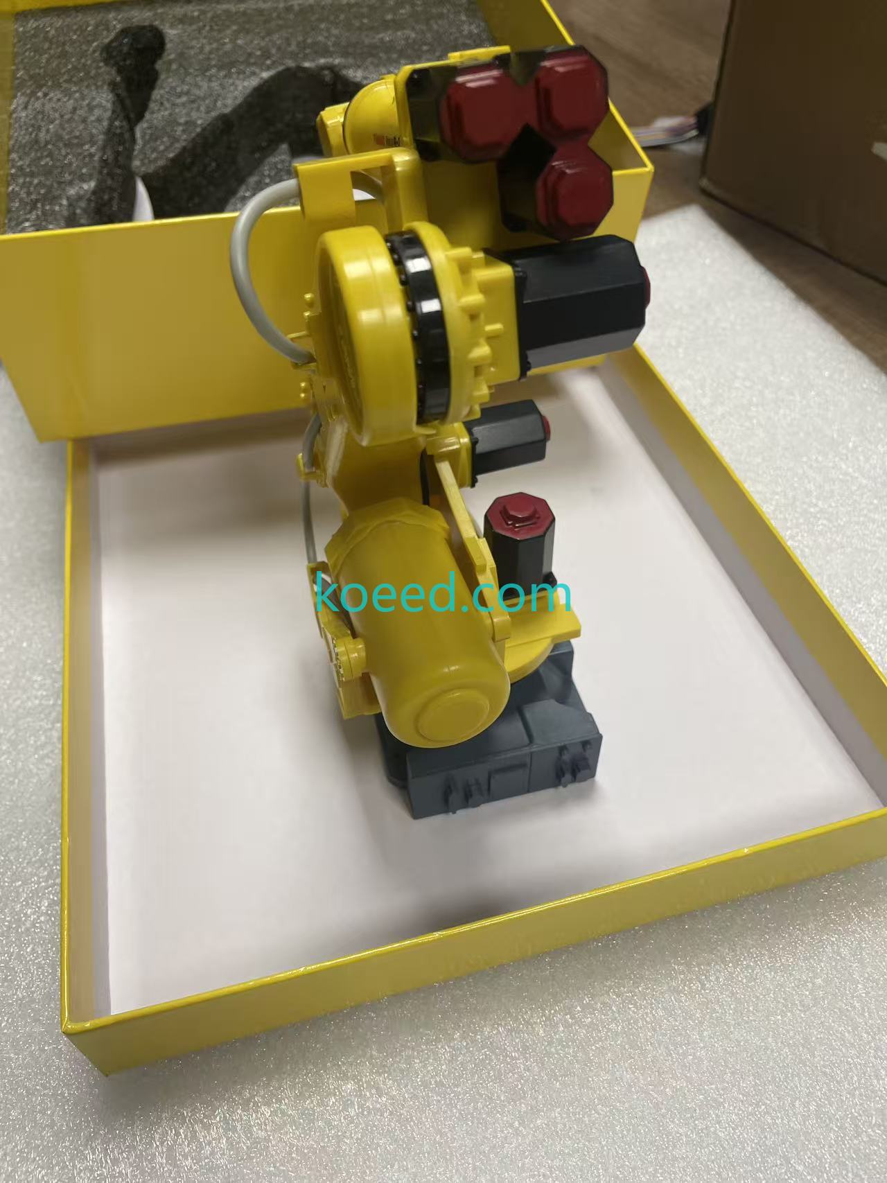 R-2000IC-210 - Koeed Fashion View