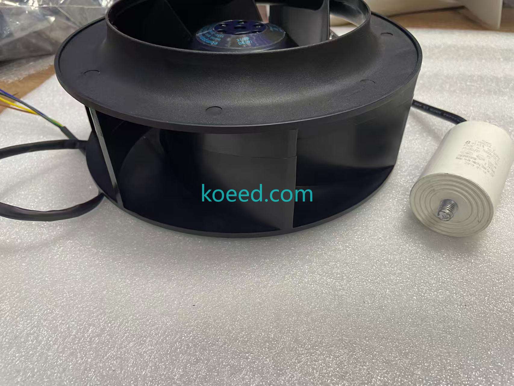 R2E225-BD40-21 - Product View