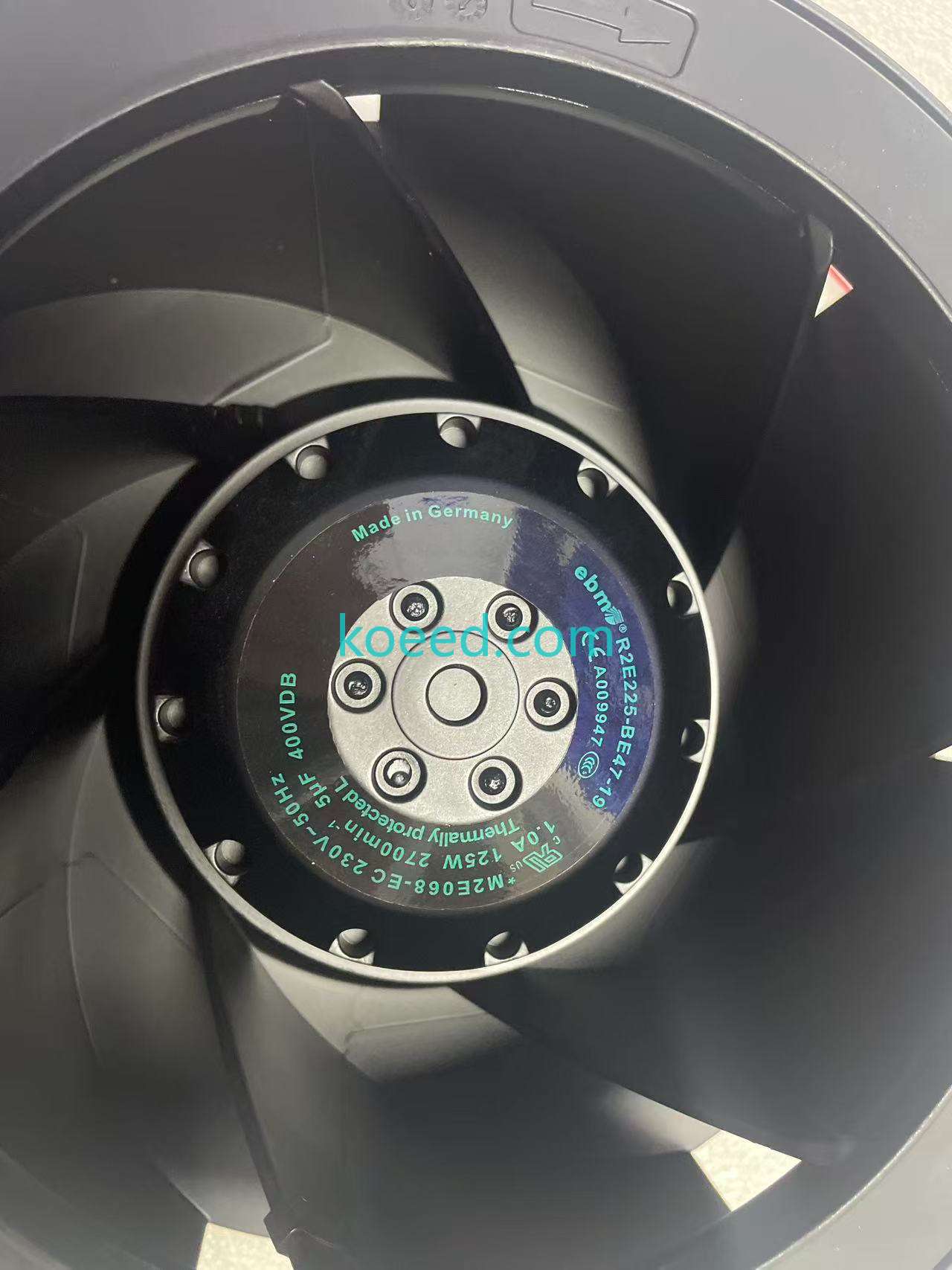 R2E225-BE47-19 - Product View