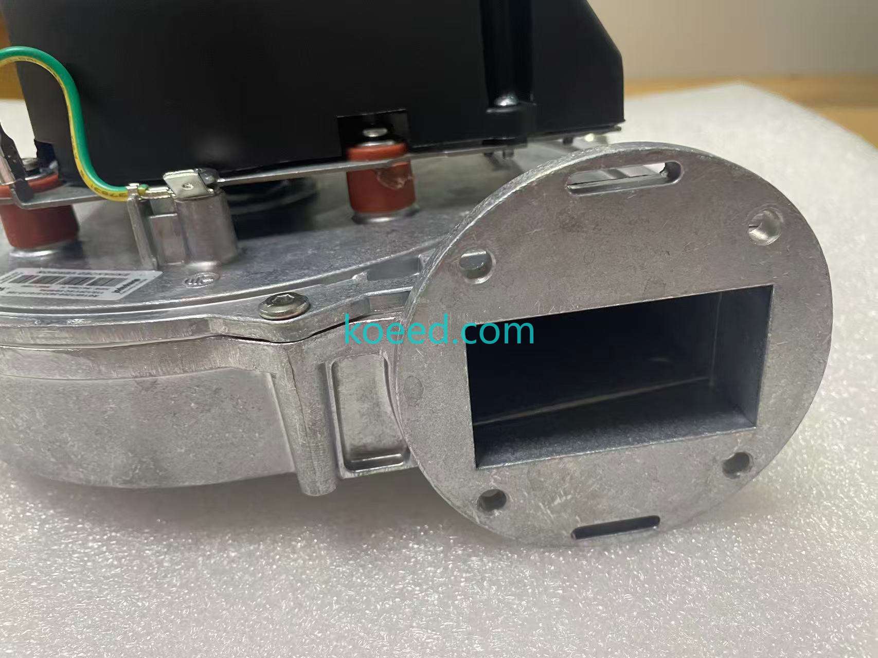 RG148/1200-3633-010312-108 - Product View