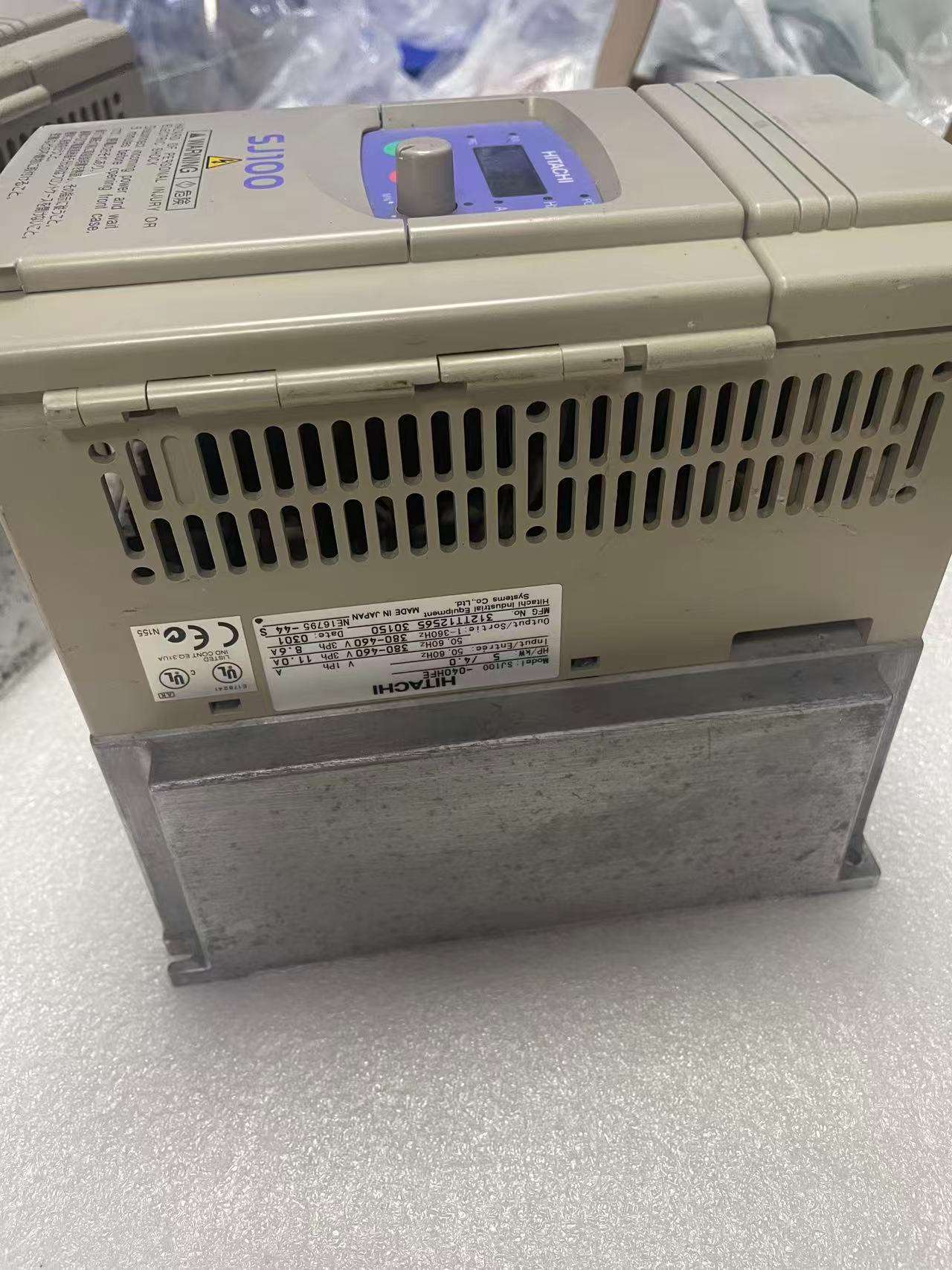 Hitachi SJ100-040HFE EMC filter module