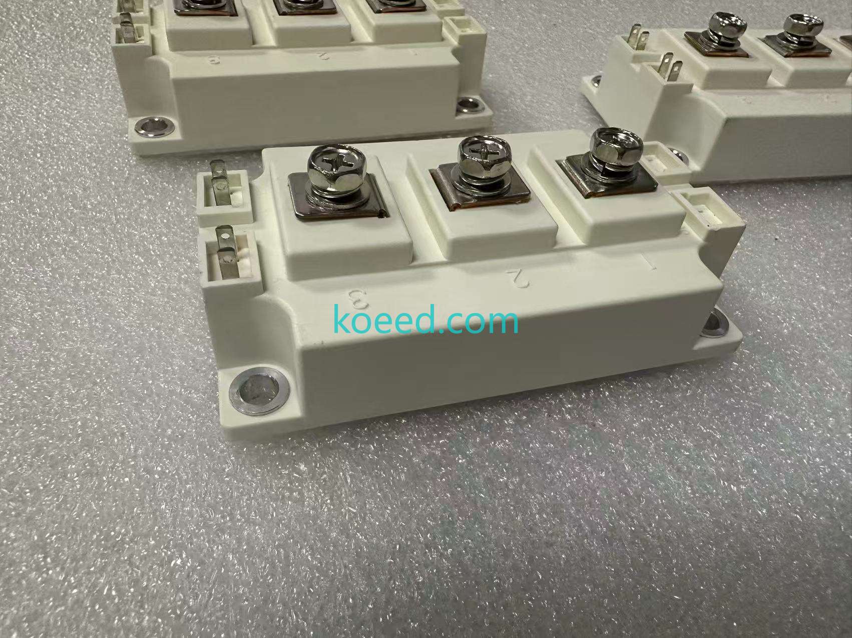 SKM300GB12T4 - Product View