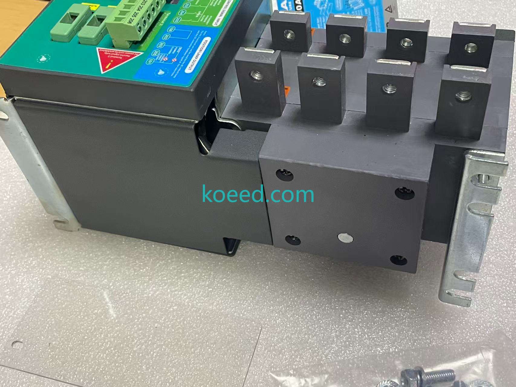 SKT2-100A/4P/X - Product View