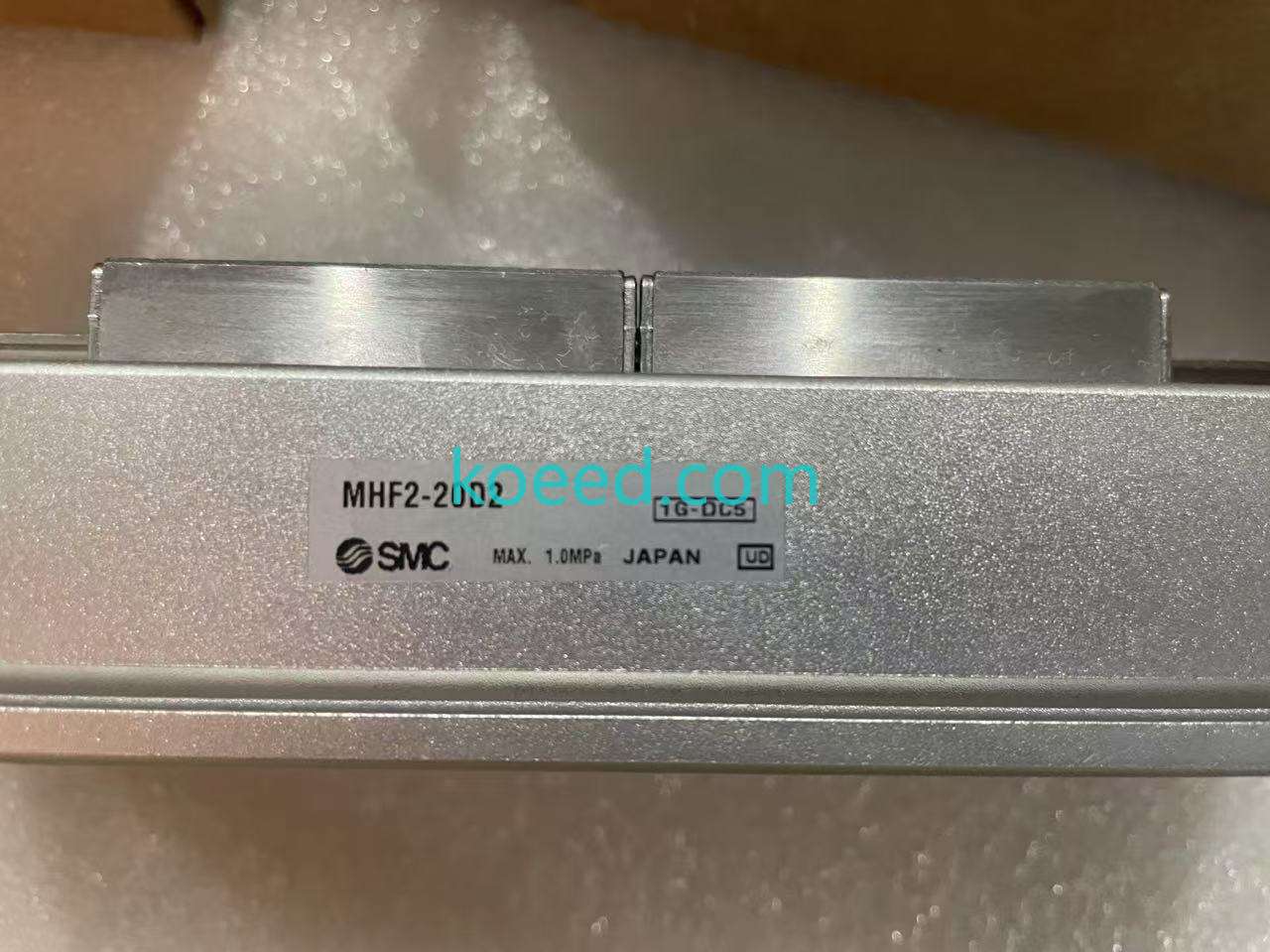 MHF2-20D2_4