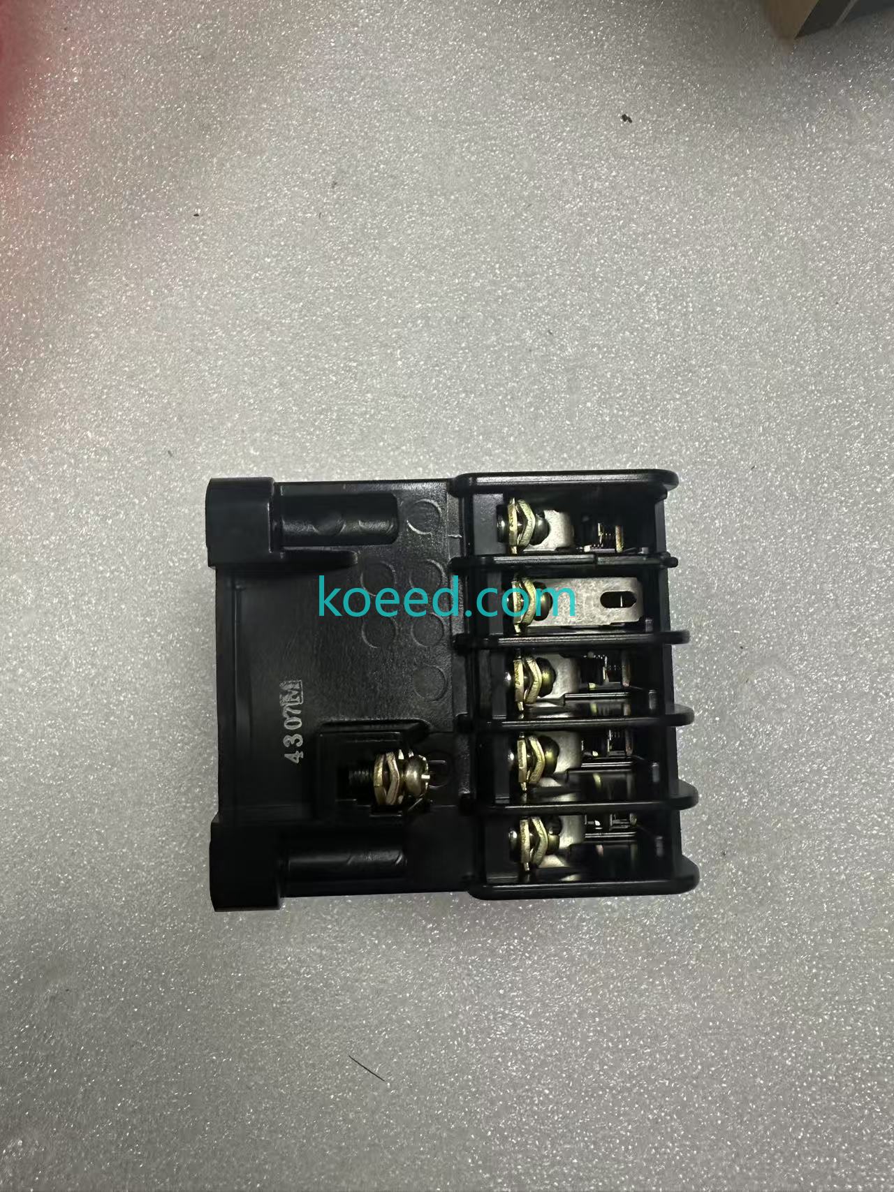 SRC3631-5-1 - Koeed Fashion View