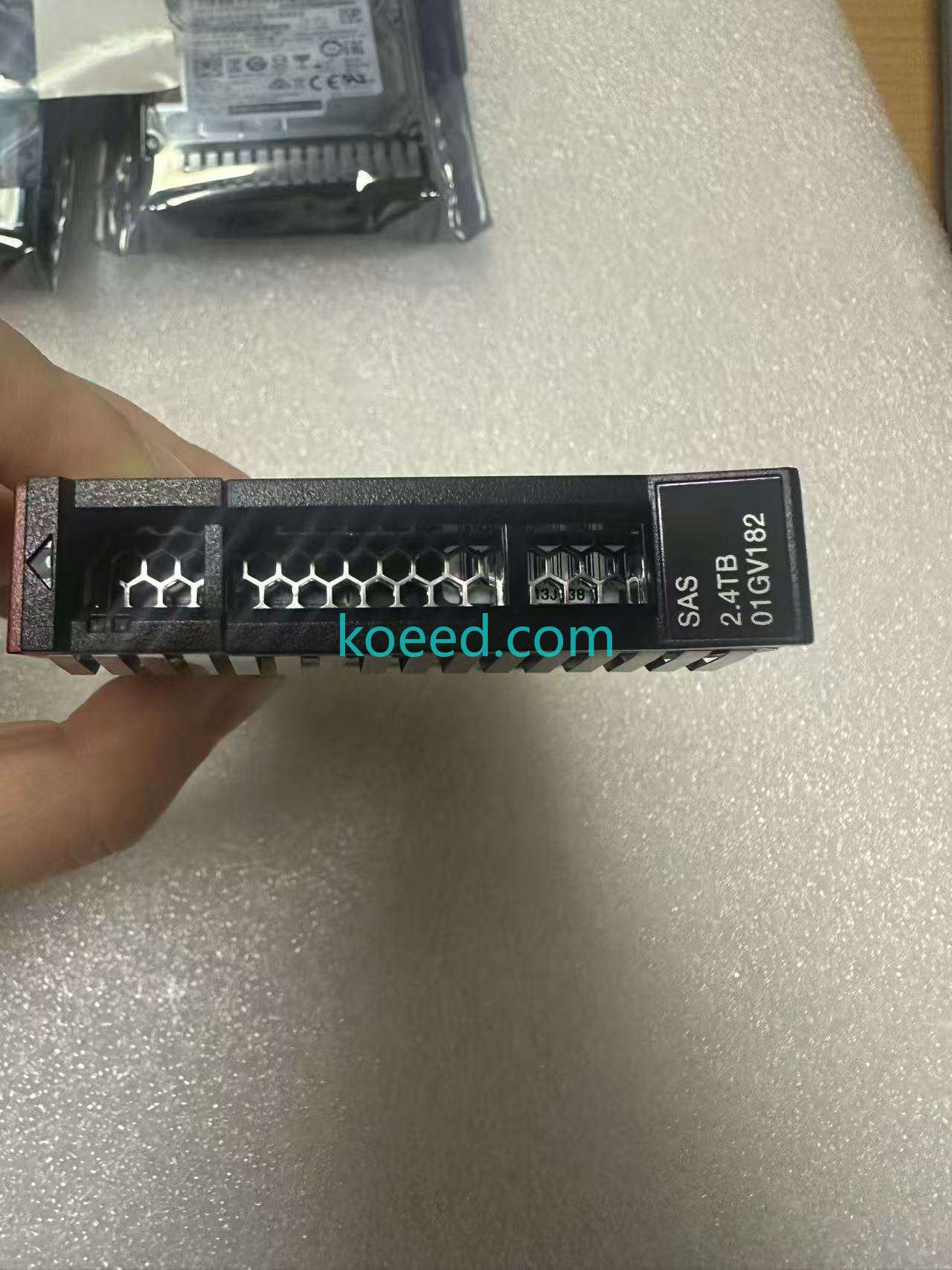 ST2400MM0129 - Product View