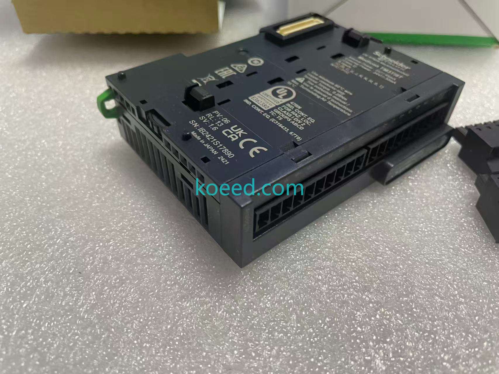 TM3TI8T - Product View