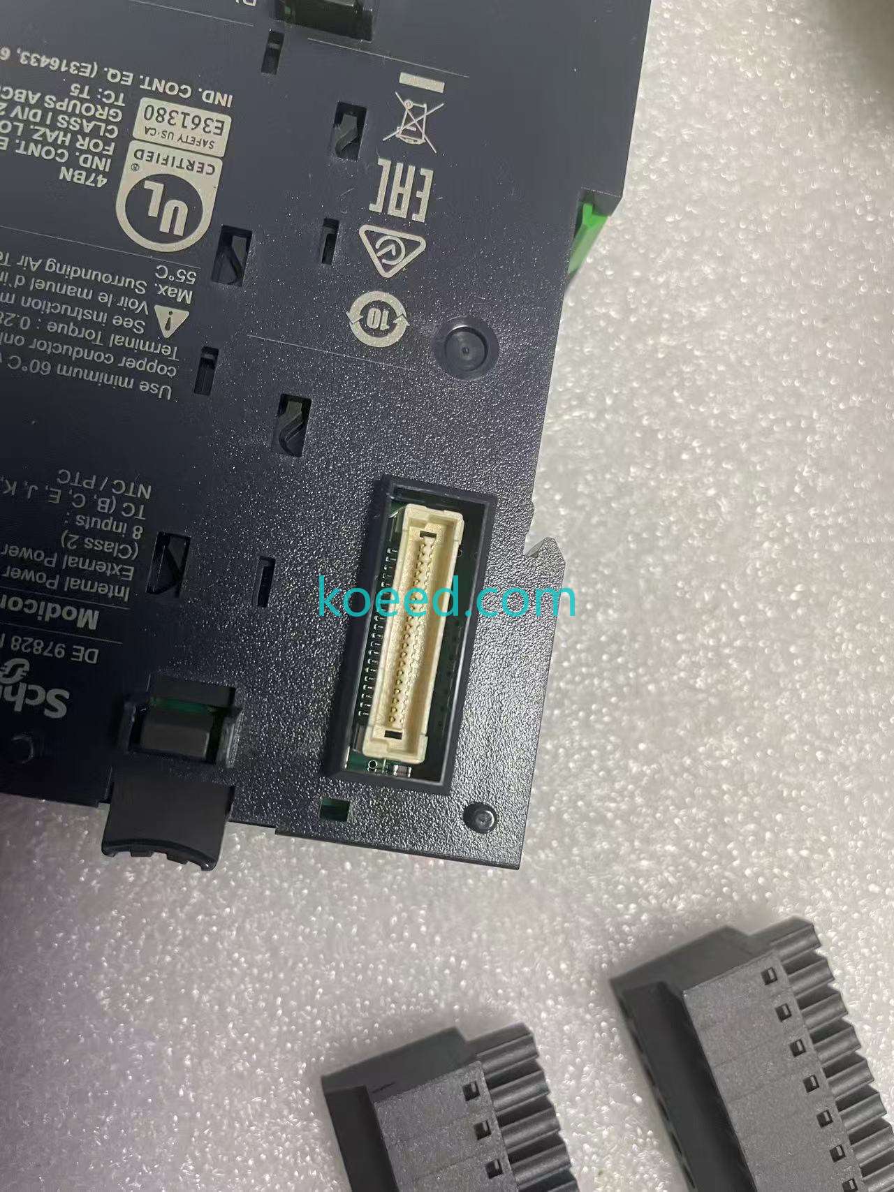 TM3TI8T - Product View