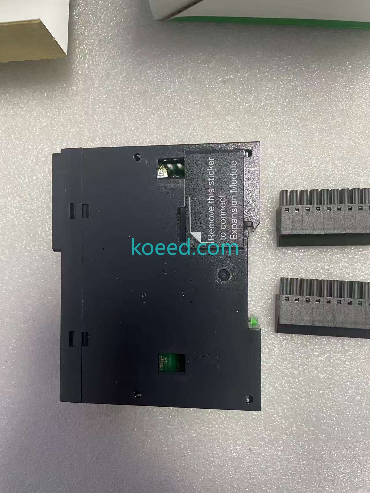 TM3TI8T - Product View