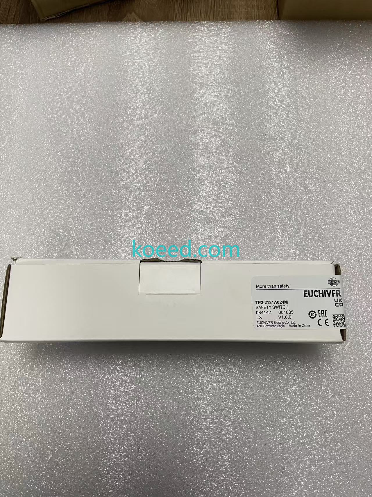 TP3-2131A024M - Koeed Fashion View