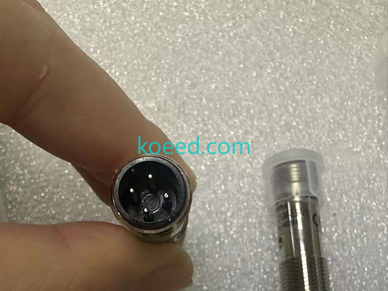 UB120-12GM-E5-V1 - Product View