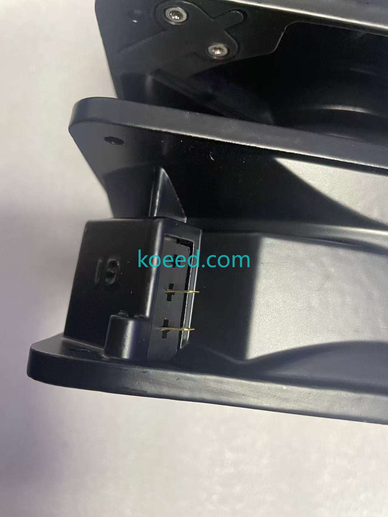 UT650DG-TP - Product View