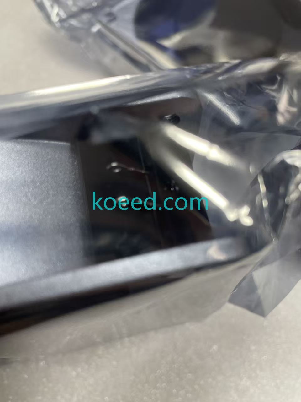 UTHS457C - Koeed Fashion View