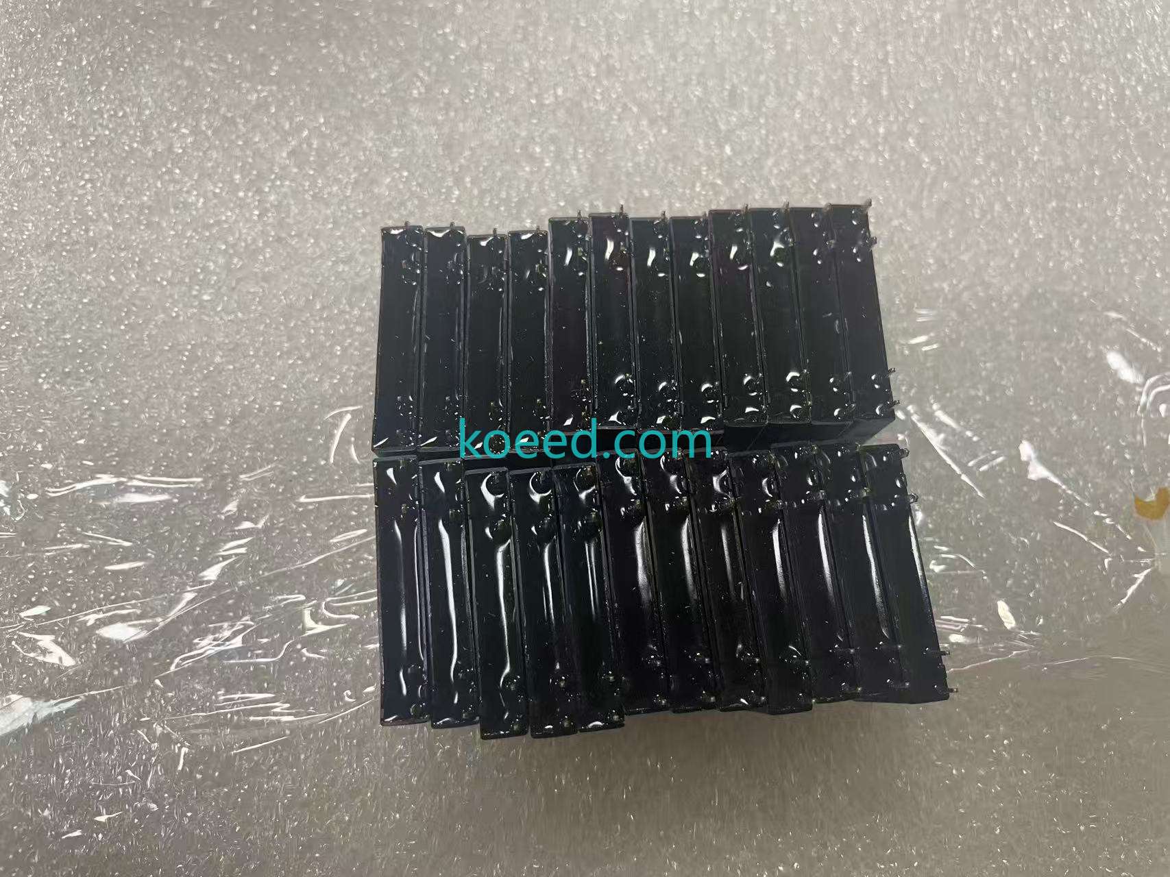 V23109-S2421-D020 - Product View