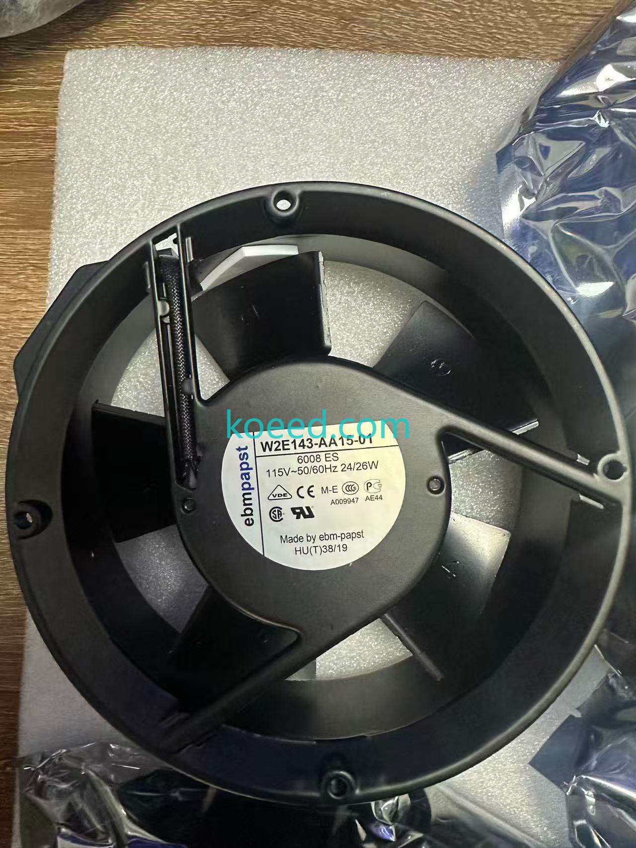 W2E143-AA15-01 - Product View