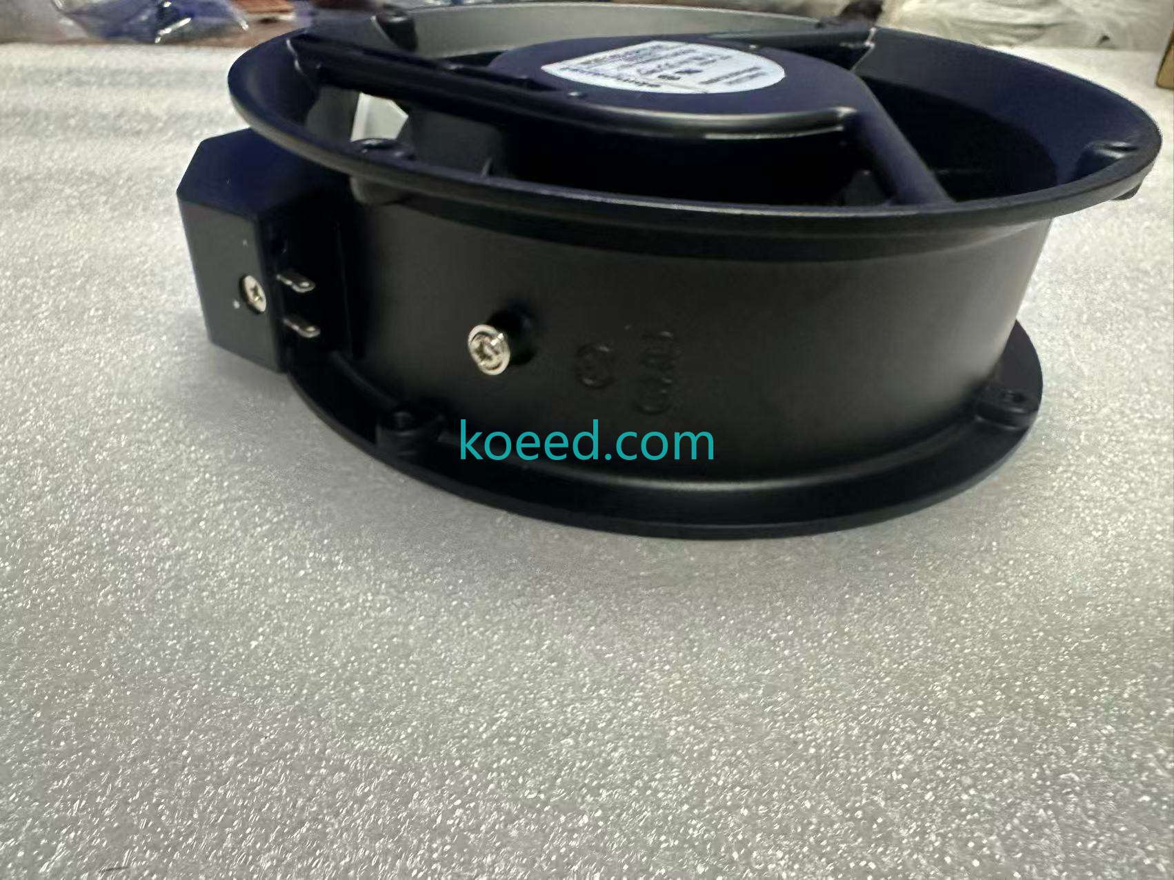 W2E143-AA15-01 - Product View