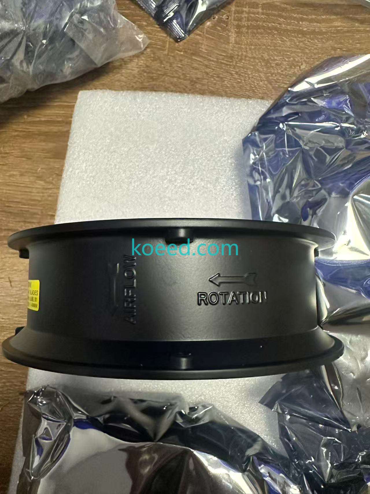 W2E143-AA15-01 - Product View