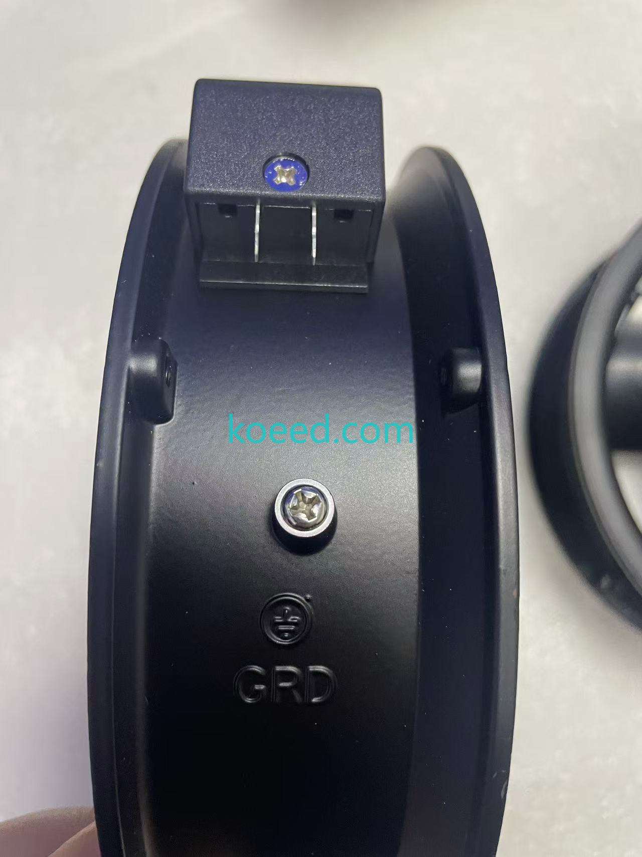 W2E143-AB15-06 - Product View