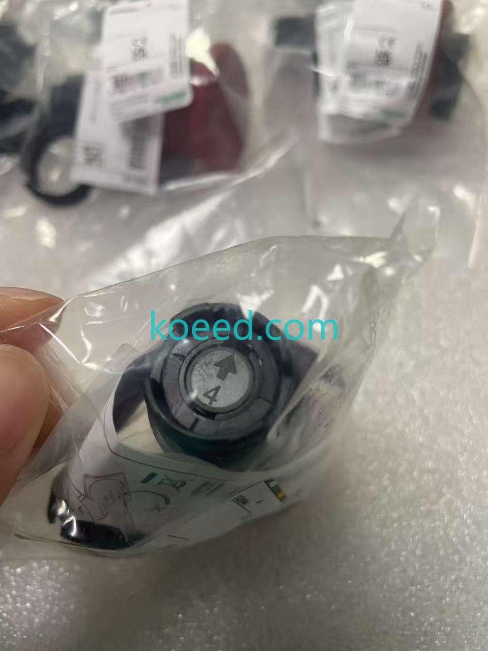 ZA2BS844 - Product View